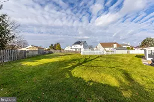 202 Juniper Cir, Glassboro, NJ 08028 - Photo 4