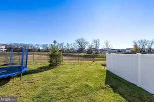 58 Burr St, Monroe Township, NJ 08094 - Photo 4