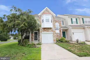 121 Beacon Dr, Woodbury, NJ 08096 - Photo 1