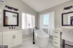 36 Saddlebrook Dr, Sewell, NJ 08080 - Photo 62