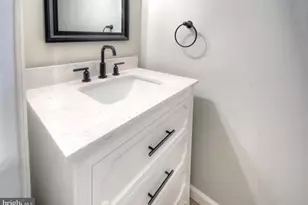 36 Saddlebrook Dr, Sewell, NJ 08080 - Photo 24