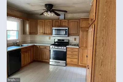 330 Croce Avenue, Greenwich Township, NJ 08027 - Photo 8