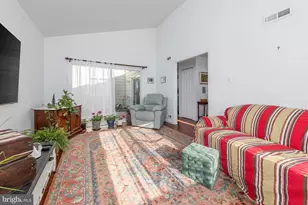 17 Hickory Ln, Swedesboro, NJ 08085 - Photo 4