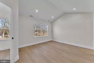 438 4th Ave, Deptford, NJ 08096 - Photo 18