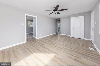 180 S Dennis Drive, Clayton, NJ 08312 - Photo 4