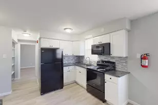 910 Gateway Blvd, Westville, NJ 08093 - Photo 4