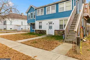 71 Main St, Logan Township, NJ 08014 - Photo 2