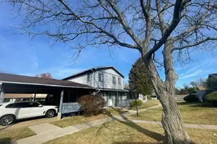 16 Maplewood, West Deptford, NJ 08066 - Photo 2