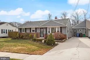 321 May Ave, West Deptford, NJ 08096 - Photo 2