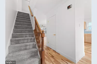 617 Caribbean Way, Monroe Township, NJ 08094 - Photo 2