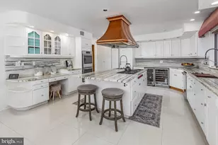 1322 Commissioners Rd, Harrison Township, NJ 08062 - Photo 14