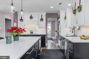 14 Hickory Ln, Swedesboro, NJ 08085 - Photo 8