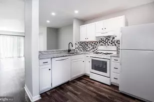 70 Yellowwood Ct, Glassboro, NJ 08028 - Photo 6