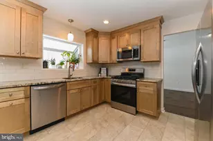 565 Cambridge Rd, Blackwood, NJ 08012 - Photo 16