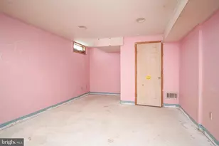 705 Malus Ct, Harrison Township, NJ 08062 - Photo 38