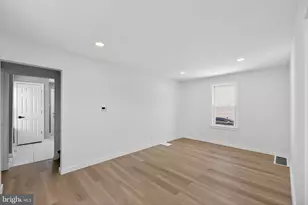 129 W Washington St, Paulsboro, NJ 08066 - Photo 6