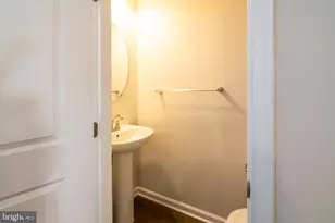 33 Roundstone Run, Swedesboro, NJ 08085 - Photo 18