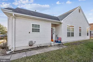 515 St Kitts Dr, Monroe Township, NJ 08094 - Photo 4