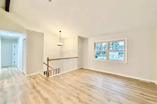 4 Altair Ct, Washington Township, NJ 08012 - Photo 10