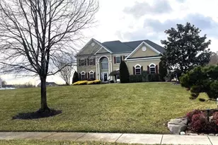 104 Willowbrook Ct, Swedesboro, NJ 08085 - Photo 2