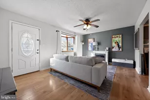 545 Berkshire Dr, Monroe Township, NJ 08094 - Photo 4