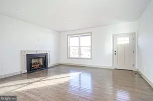 308 Oak St, Monroe Township, NJ 08094 - Photo 8