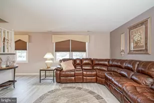 3 Turner Ct, Sewell, NJ 08080 - Photo 4