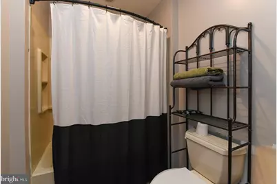 318 E Broad Street, Greenwich Township, NJ 08027 - Photo 12