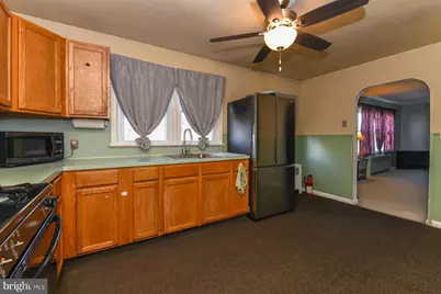 318 E Broad Street, Greenwich Township, NJ 08027 - Photo 10