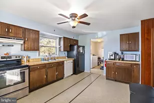 257 Chapel Heights Rd, Sewell, NJ 08080 - Photo 2