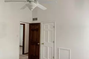 402 Carpenter St, Glassboro, NJ 08028 - Photo 22
