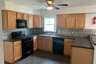 402 Carpenter St, Glassboro, NJ 08028 - Photo 4