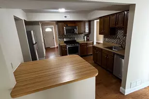 10 N Mars Dr, Sewell, NJ 08080 - Photo 4