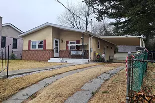 134 Billings Ave, Paulsboro, NJ 08066 - Photo 2