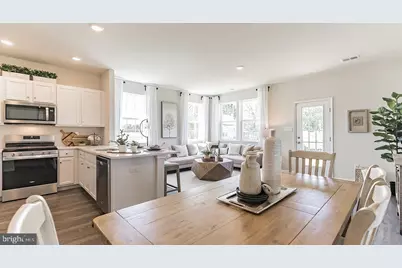 201 Mazzeo Drive, Glassboro, NJ 08028 - Photo 4