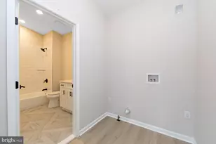 1027 Asbury Ave, National Park, NJ 08063 - Photo 22