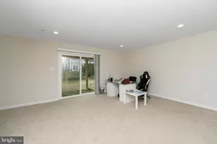 272 Macoun Way, Glassboro, NJ 08028 - Photo 6