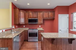122 Winterberry Way, Deptford, NJ 08096 - Photo 8