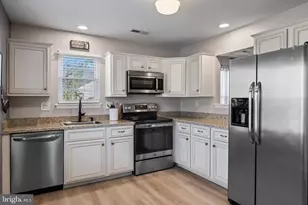 77 Lakebridge Dr, Woodbury, NJ 08096 - Photo 8