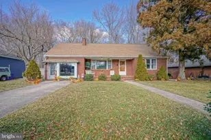 617 Elm Ave, Woodbury Heights, NJ 08097 - Photo 2