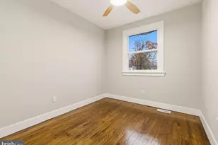 371 Wedgewood Dr, Blackwood, NJ 08012 - Photo 14