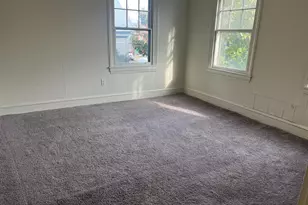 38 S Main St, Harrison Township, NJ 08062 - Photo 4