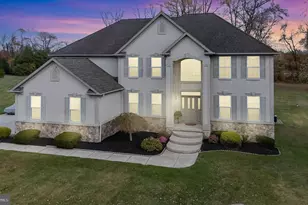 2 Lansbrook Ct, Sewell, NJ 08080 - Photo 10