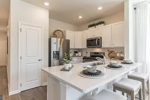 92 Arlotta St, Glassboro, NJ 08028 - Photo 6