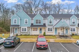 610 Hartland Ct, Sewell, NJ 08080 - Photo 2