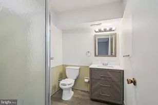 4 George Wythe Bldg, Washington Township, NJ 08012 - Photo 18