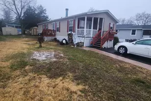 305 Texas Ave, Monroe Township, NJ 08094 - Photo 1