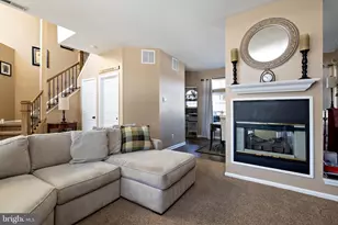 425 Longfellow Dr, Monroe Township, NJ 08094 - Photo 18