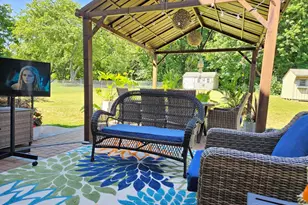 425 Longfellow Dr, Monroe Township, NJ 08094 - Photo 4