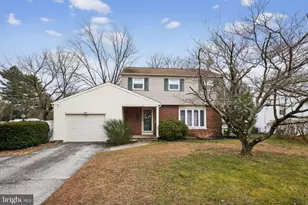 38 Walnut St, Monroe Township, NJ 08094 - Photo 1